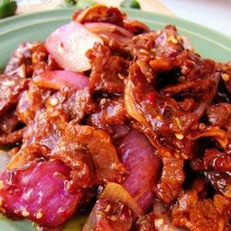 孜然牛肉 เนื้อวัวผัดยี่หร่า