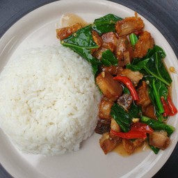 เมนูผัดคะน้าราดข้าว