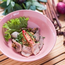 ก๋วยเตี๋ยวแห้งซีอิ๊วเนื้อ