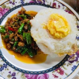 ละติฟ  ผ้ดไทยกุ้งสด หอยทอด กาแฟสด ละติฟสาขา1