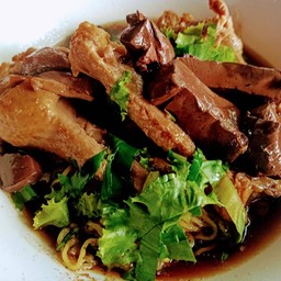 ก๋วยเตี๋ยวเป็ดตุ๋น ปากซอย วัดครุใน