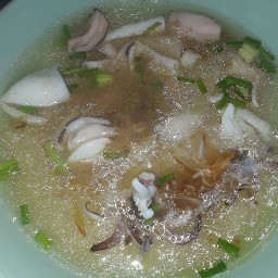เล็กข้าวต้ม