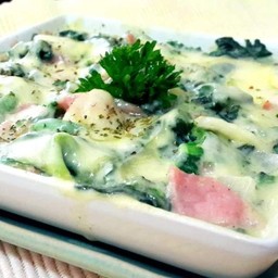 ผักโขมอบชีส