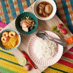 โดนแกง รัชดา ลาดพร้าว