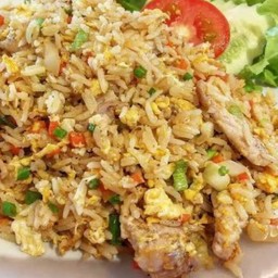 ข้าวผัดหมู