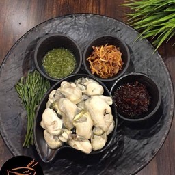 หอยนางรมทรงเครื่อง