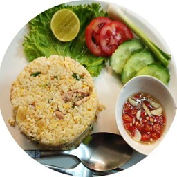 ข้าวผัดทะเล (กุ้ง,หมึก,หอยนิว)