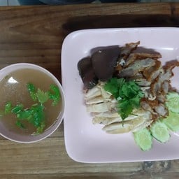 ข้าวมันไก่รวม