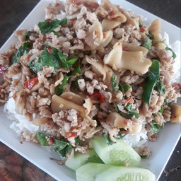 ยอดมนุษย์ อาหารตามสั่ง