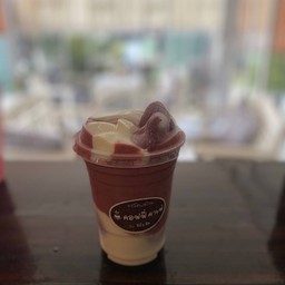 สตรอเบอรรี่สมูตตี้