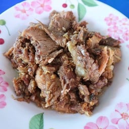 เนื้อเปื่อยกระเทียม