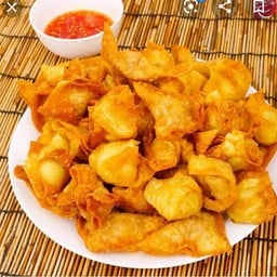 ร้านปีกไก่เขย่า