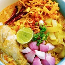 ข้าวซอยไก่