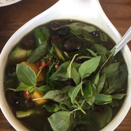 แกงเห็ดเผาะ