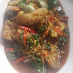 ผัดเผ็ดฉ่าปลาคัง