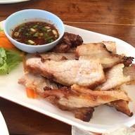 คอหมูย่าง🐽🐷