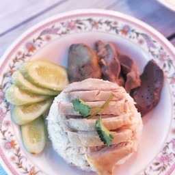 ข้าวมันไก่ต้ม