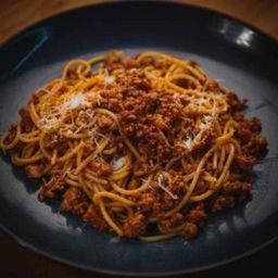 Spaghetti Bolognese (Pork) โบลองเนสหมู