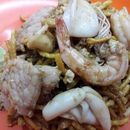 ราชาราดหน้ายอดผักเอ็มไฟร์-อุดร สาขา 2