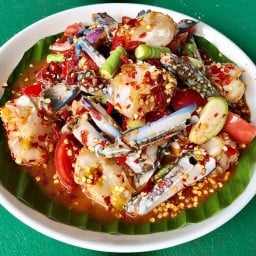 ร้านแซ่บนัว สน.คลองตัน