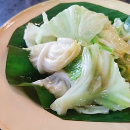 กะหล่ำปลีผัดน้ำปลา