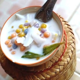 บัวลอย เบญจรงค์ทรงเครื่อง สุขุมวิท 93