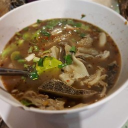 ต้มแซ่บเครื่องในเนื้อ