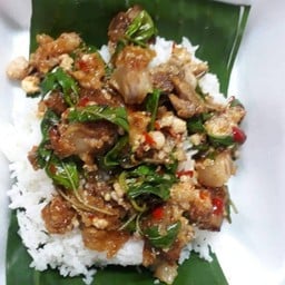 ป้าตู่ ก๋วยเตี๋ยว & อาหารตามสั่ง