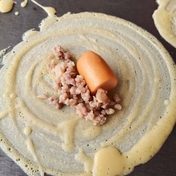 โตเกียวไส้กรอก หมูสับ