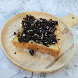 ขนมปังปิ้งโอรีโอ้