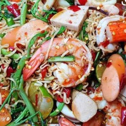 ตำมาม่ารวมมิตร แซบๆ