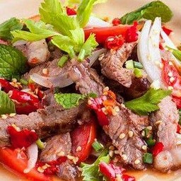 ยำเนื้อย่าง