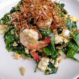 ใบเหลียง ผัดไข่