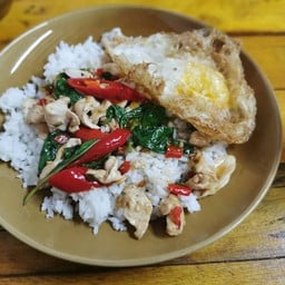 น้าระอาหารตามสั่ง