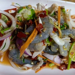 ยำกุ้งสด