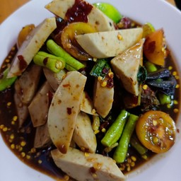 ตำหมูยอ