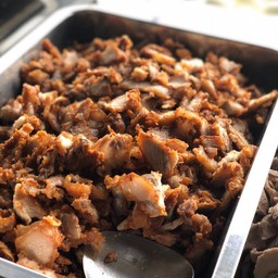 หมูกรอบ