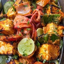 Paneer Tikka Halal ชีสสดย่างเต่าโบราณ