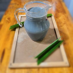 เต้าหู้งาดำนมสดร้อน