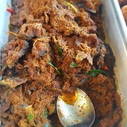 ผัดเผ็ดปลาดุก