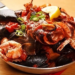 Spicy stir fried Assorted SEAFOOD ซีฟู้ดรวมเผ็ด