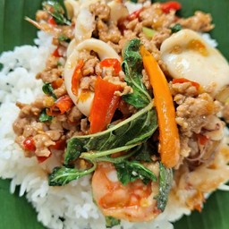 ครัวปักธงชัย อาหารตามสั่ง