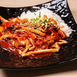 Spicy stir fried Squid with Rice ข้าวราดปลาหมึกเผ็ด