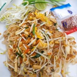 มังกรน้อยผัดไทย