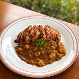 ข้าวแกงกะหรี่หมูทงคัตสึ