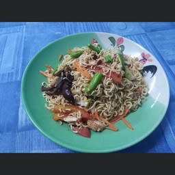 ตำมาม่าปูปลาร้า