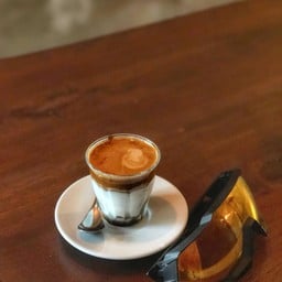 Dirty ไม่มีในเมนู แต่ลองถามบาริสต้าดูเค้าจัดให้ นัวอร่อยเลย