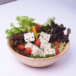 สลัดเต้าหู้