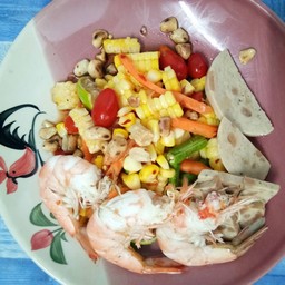 ตำข้าวโพดกุ้งสดหมูยอ