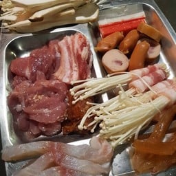 หน้าบาล หมูกระทะ